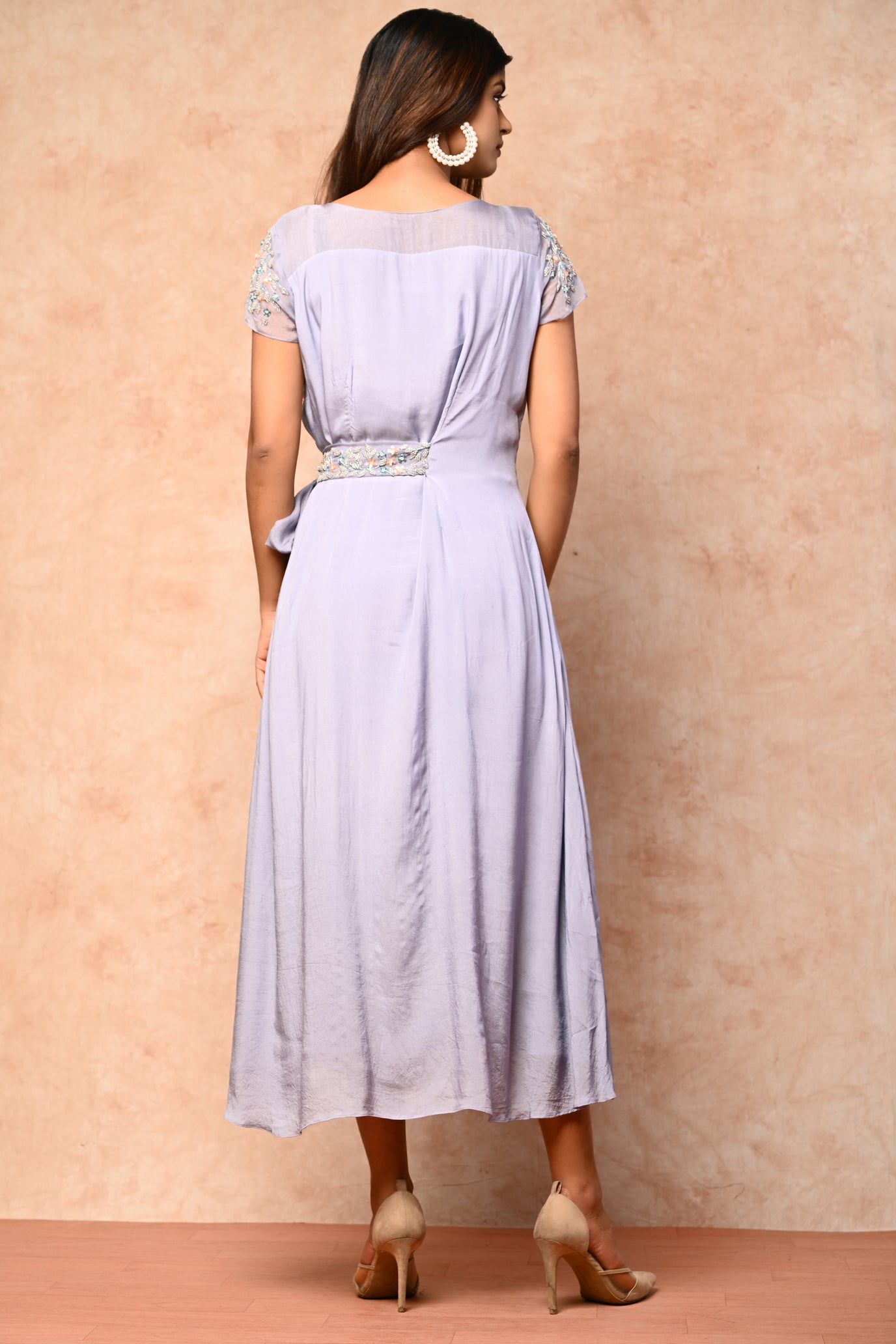 SELF TIE-UP MIDI DRESS