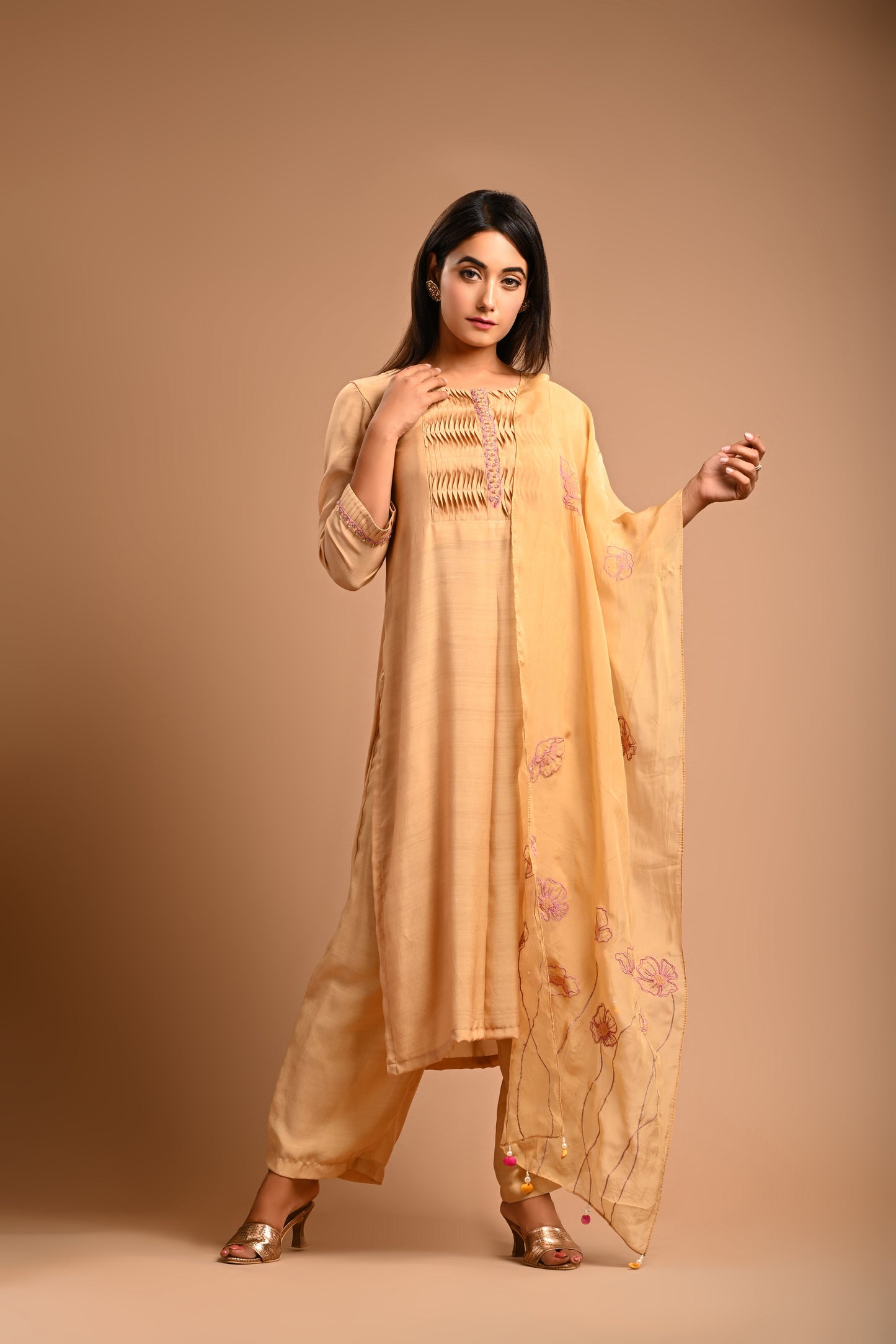 Straight Kurta Set With Applique Dupatta